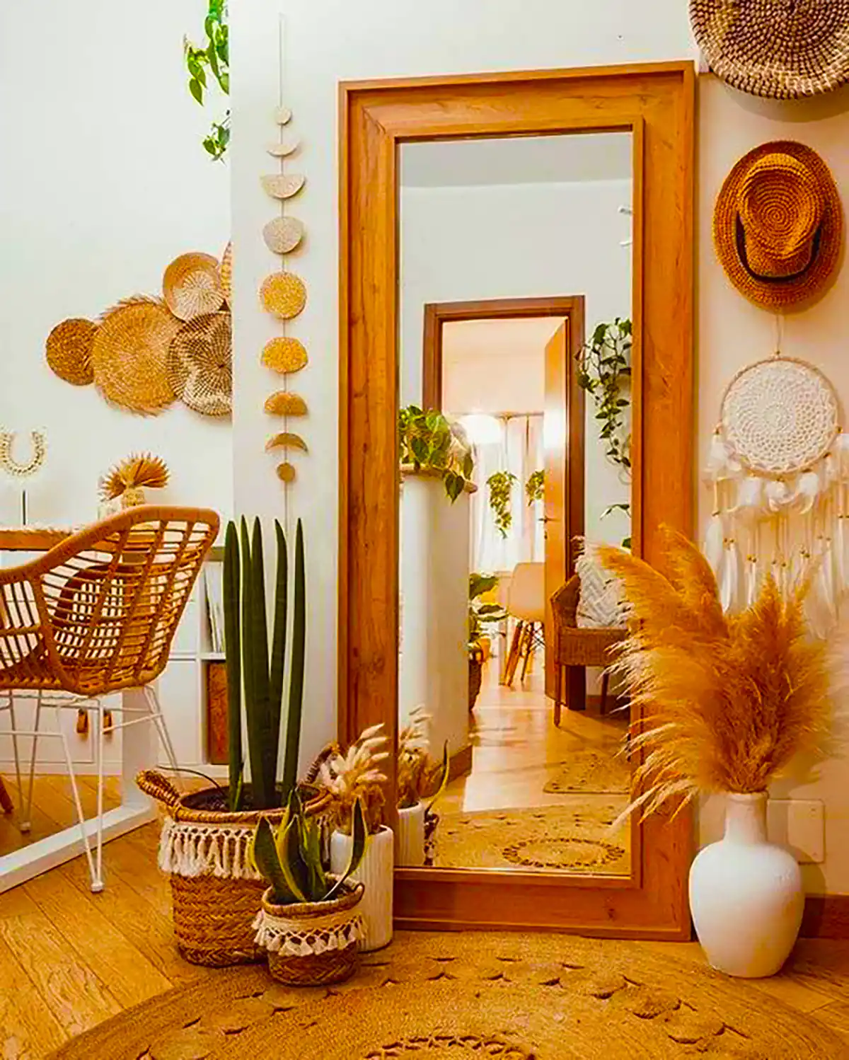 دکور آینه قدی بوهو