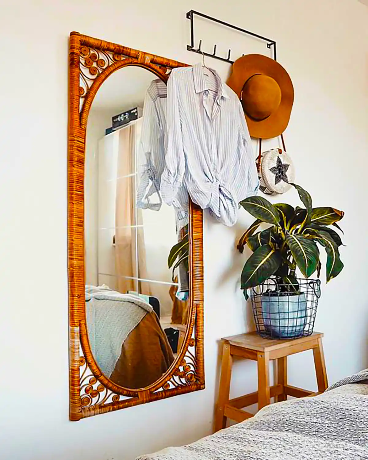 دکور آینه قدی بوهو