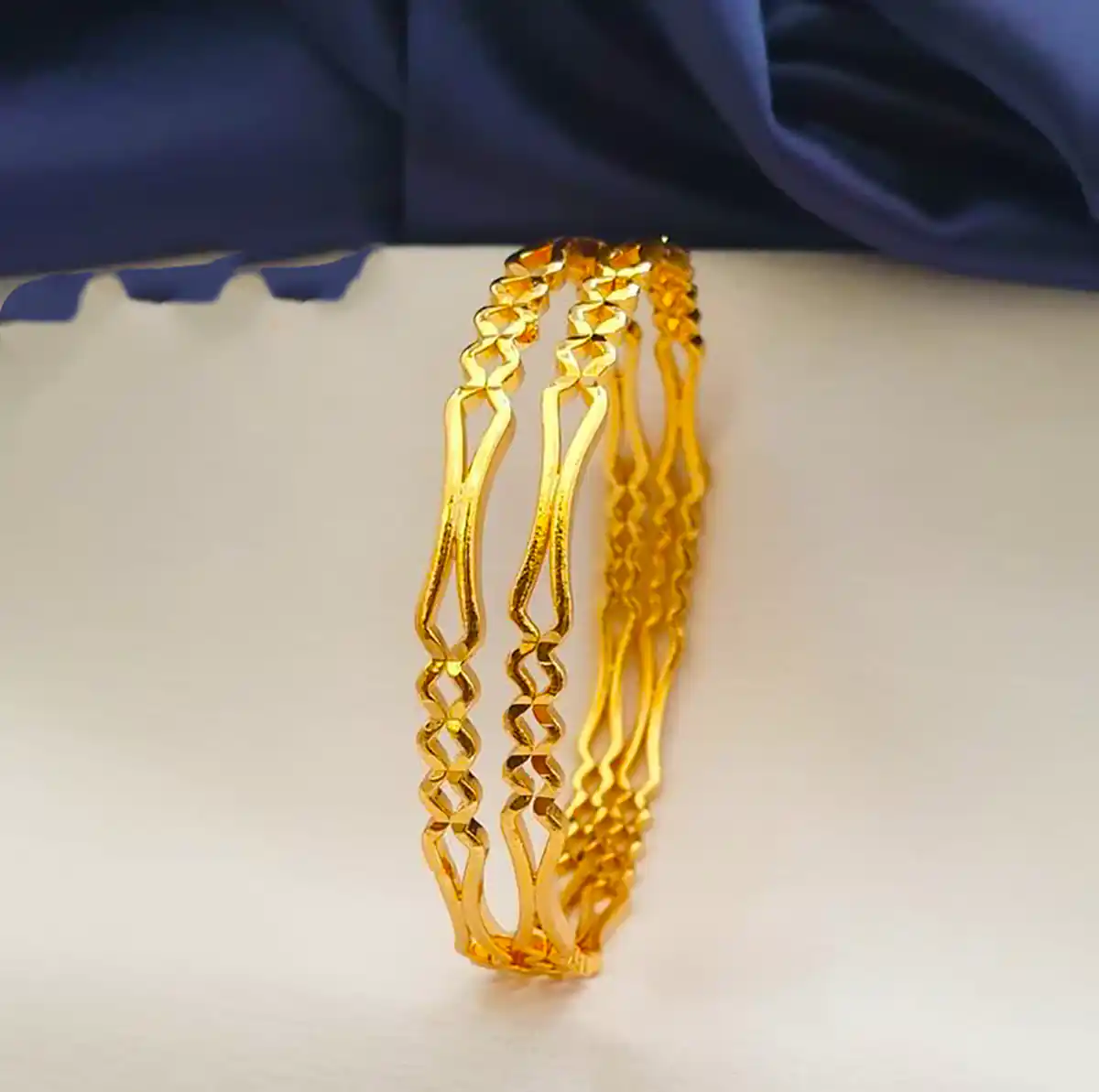 النگو براق لوکس طلا