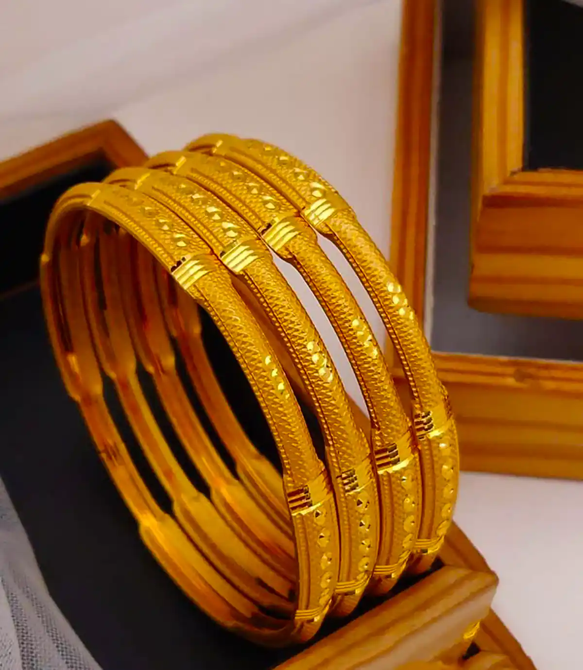 النگو لوکس طلا