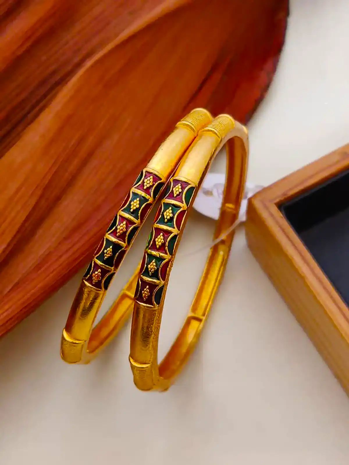 النگو لوکس طلا