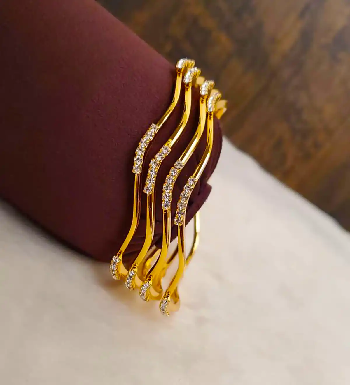 النگو لوکس طلا