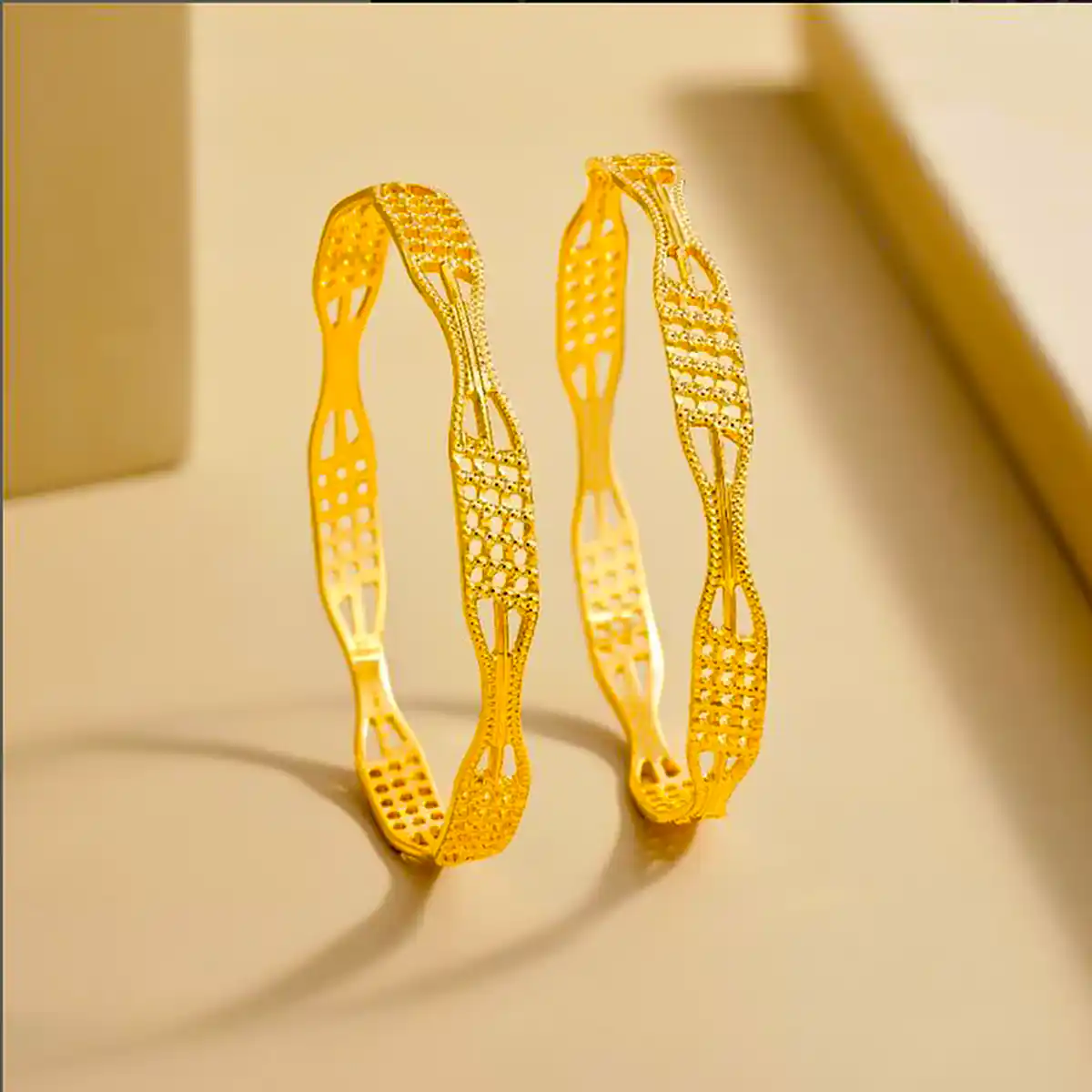 النگو لوکس طلا