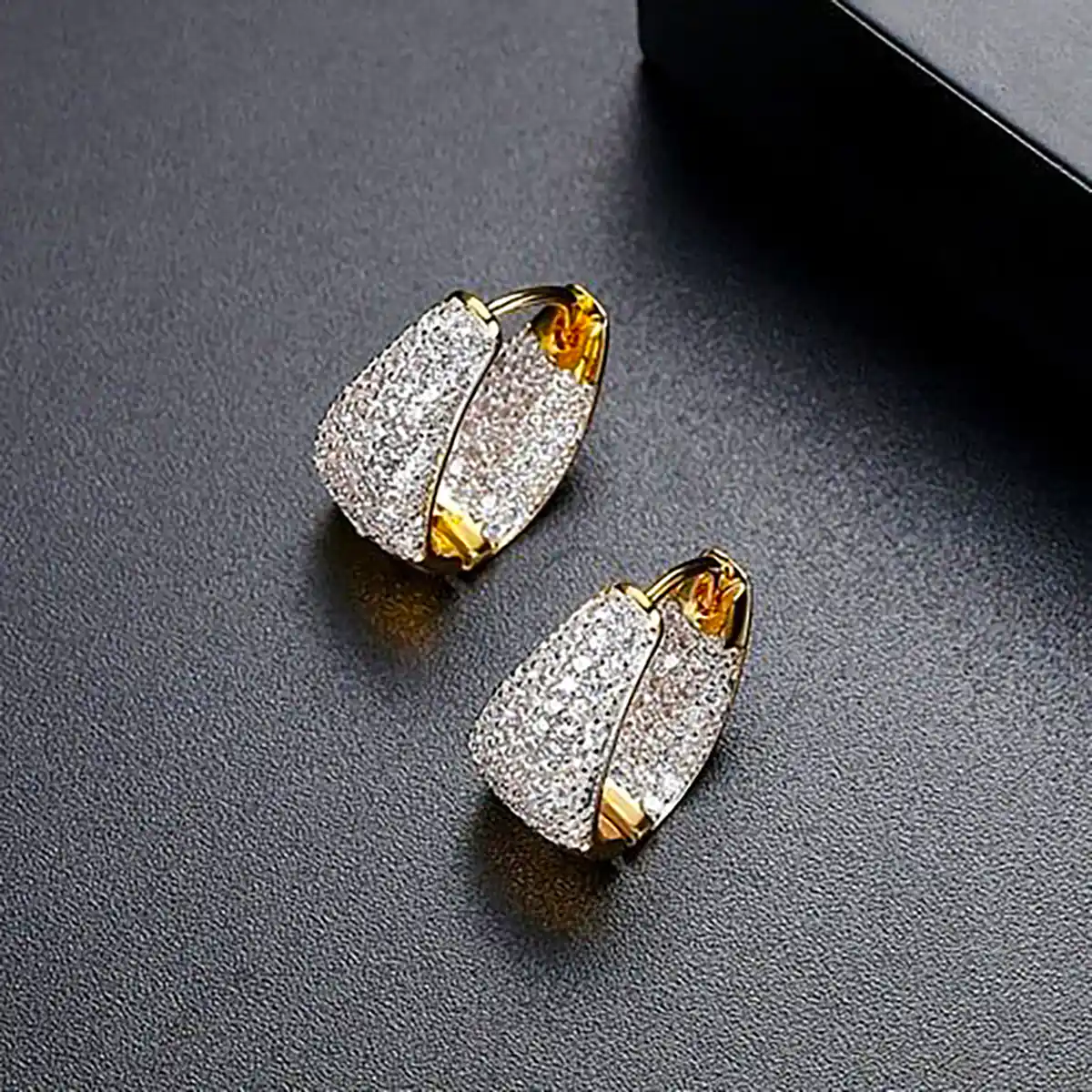 گوشواره طلا یونیک