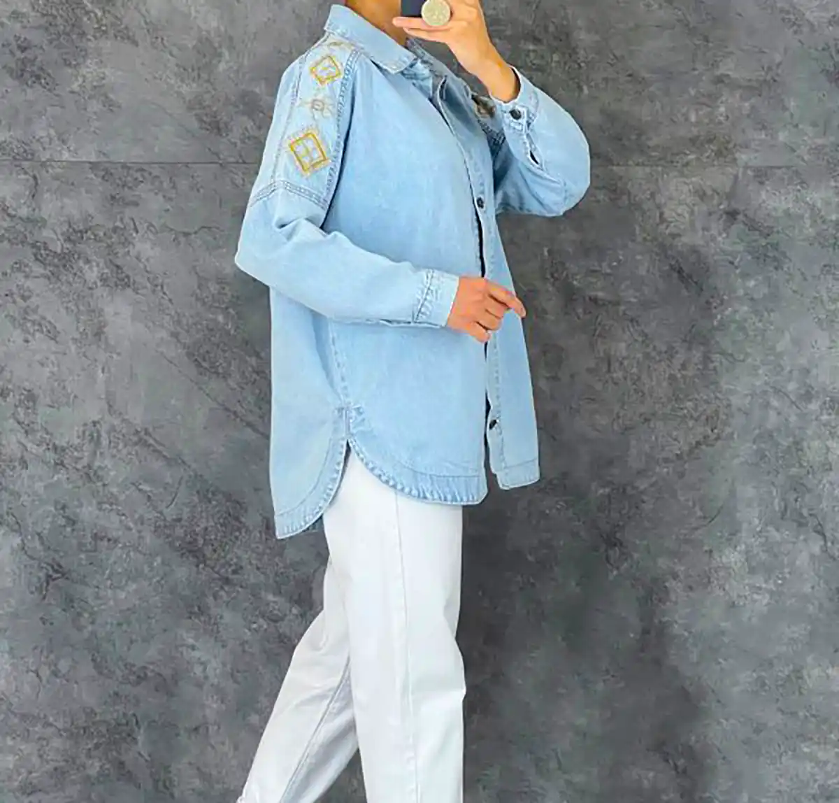 مانتو شیک استایل خیابانی