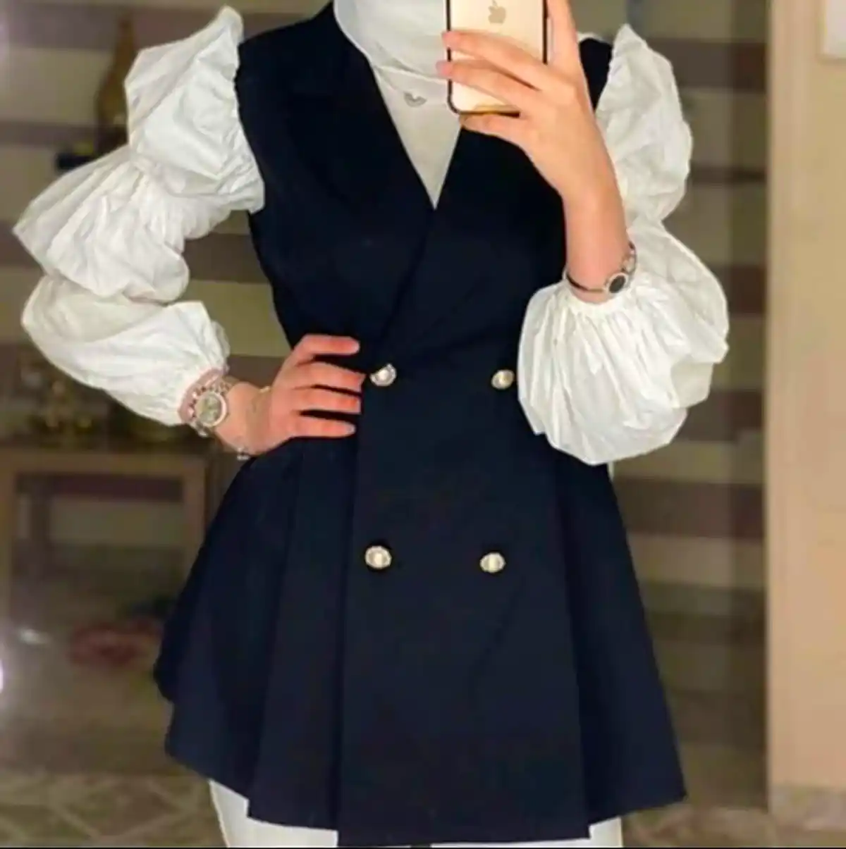 مانتو وست شیک