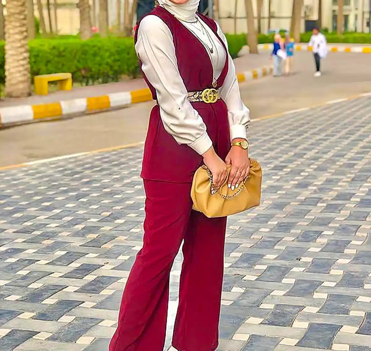 مانتو وست شیک