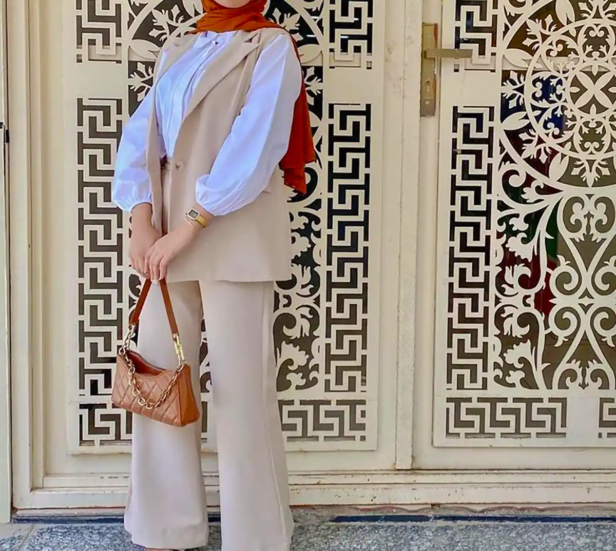 مانتو وست شیک