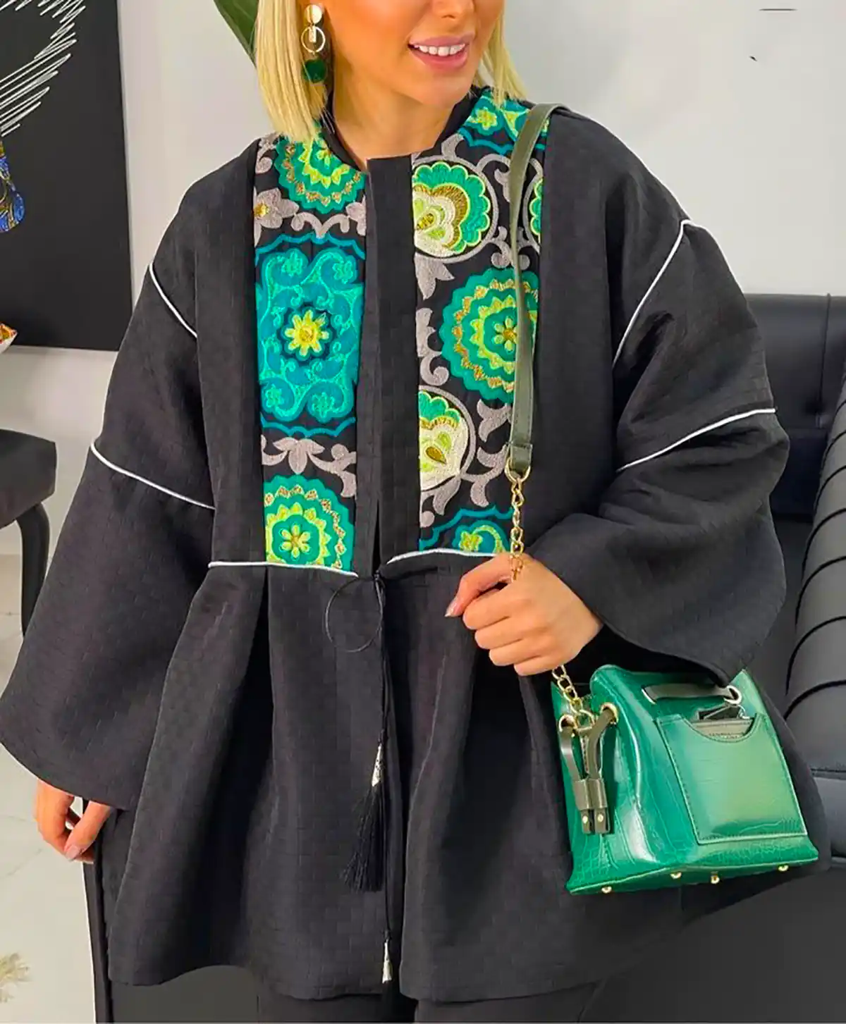 استایل مانتو مشکی زنانه