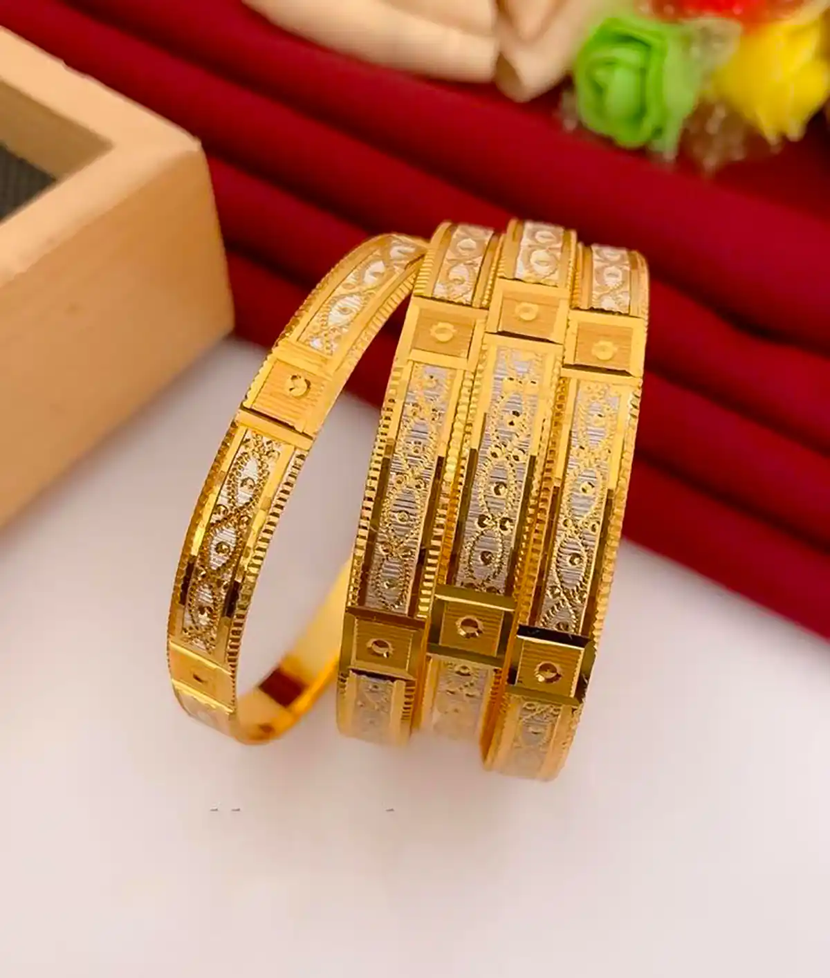 النگو طلا یونیک