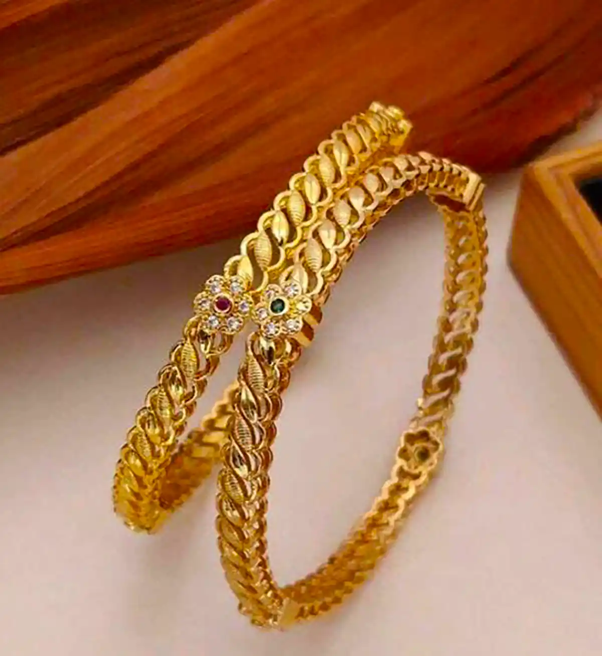 النگو طلا لاکچری