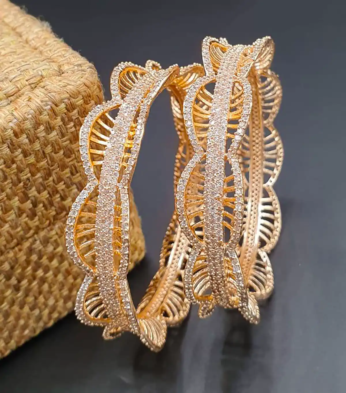 النگو طلا شیک