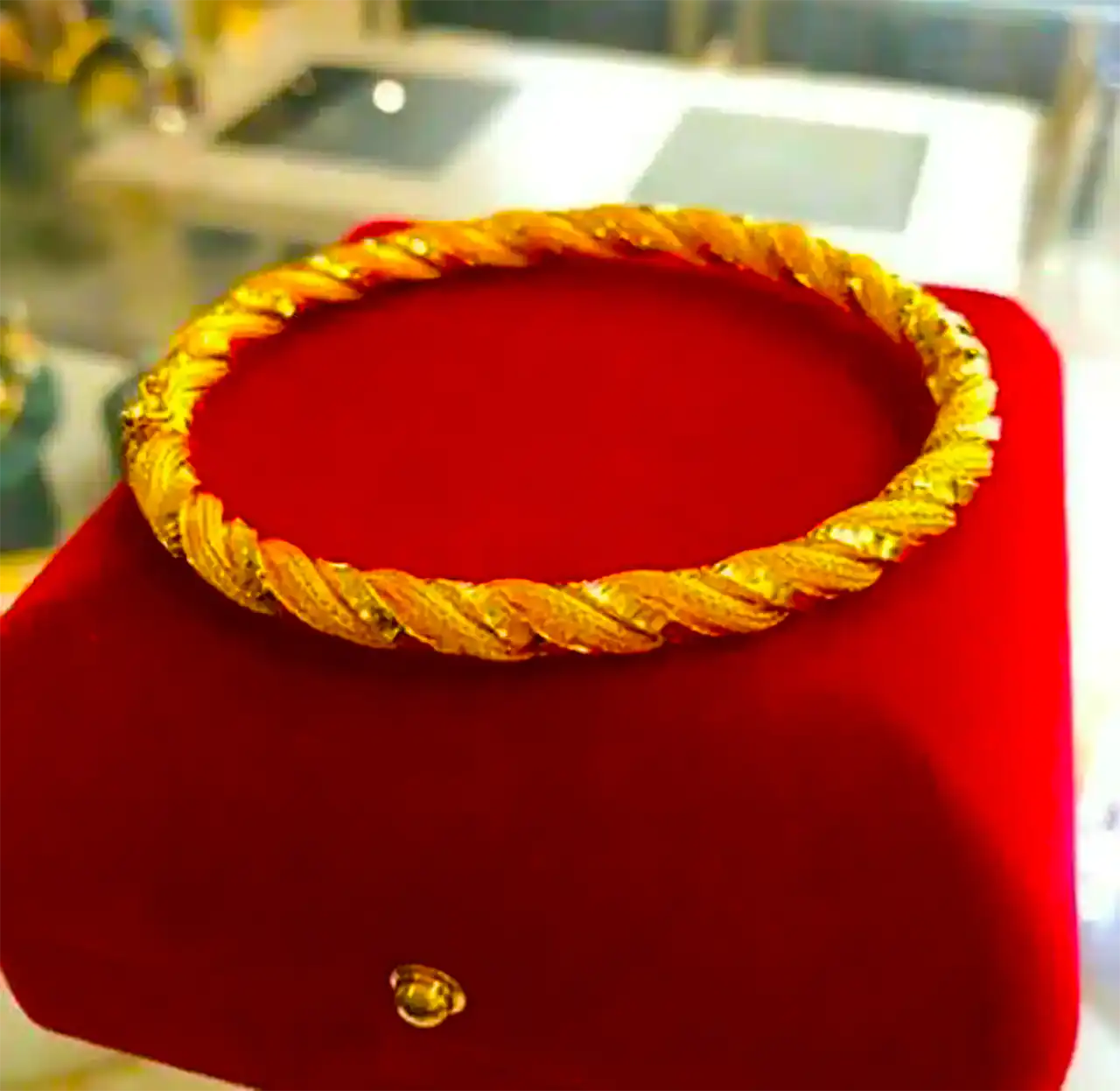 النگو طلا شیک و برازنده