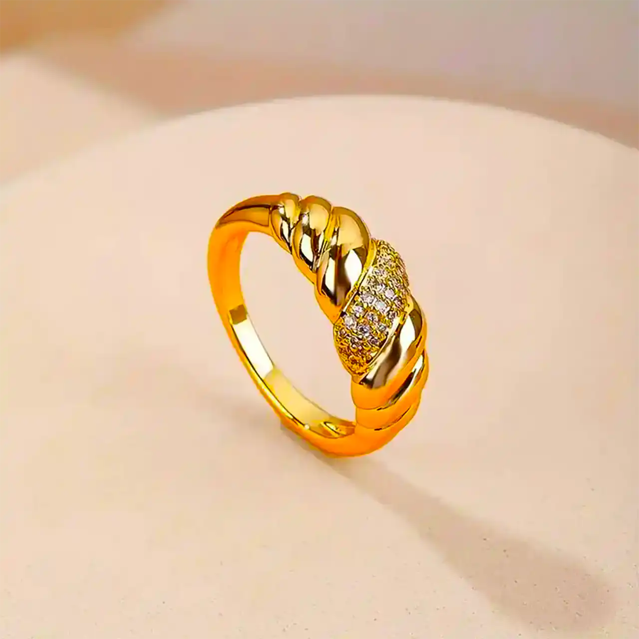 انگشتر طلا مدرن