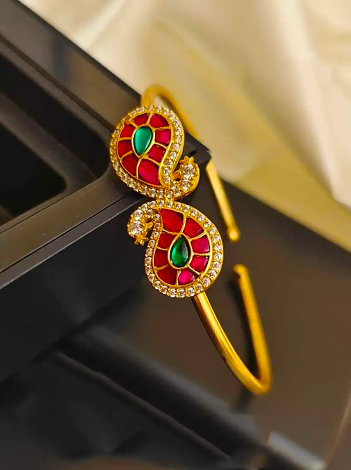 بنگل طلا جدید