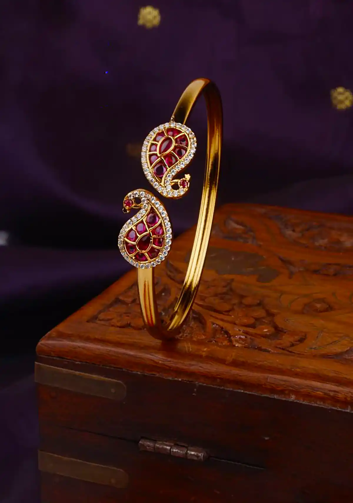 بنگل طلا جدید