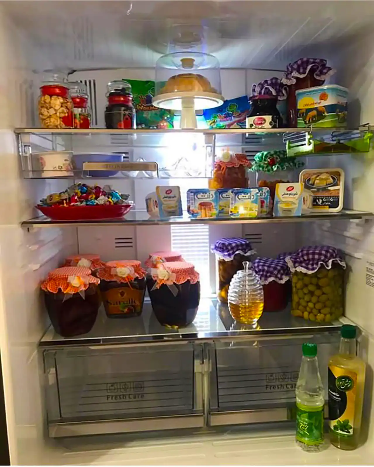 چیدمان داخل یخچال