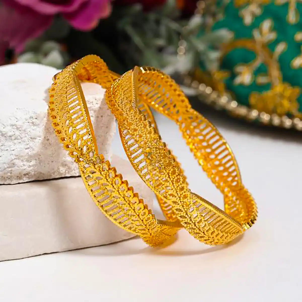 دستبند النگویی طلا