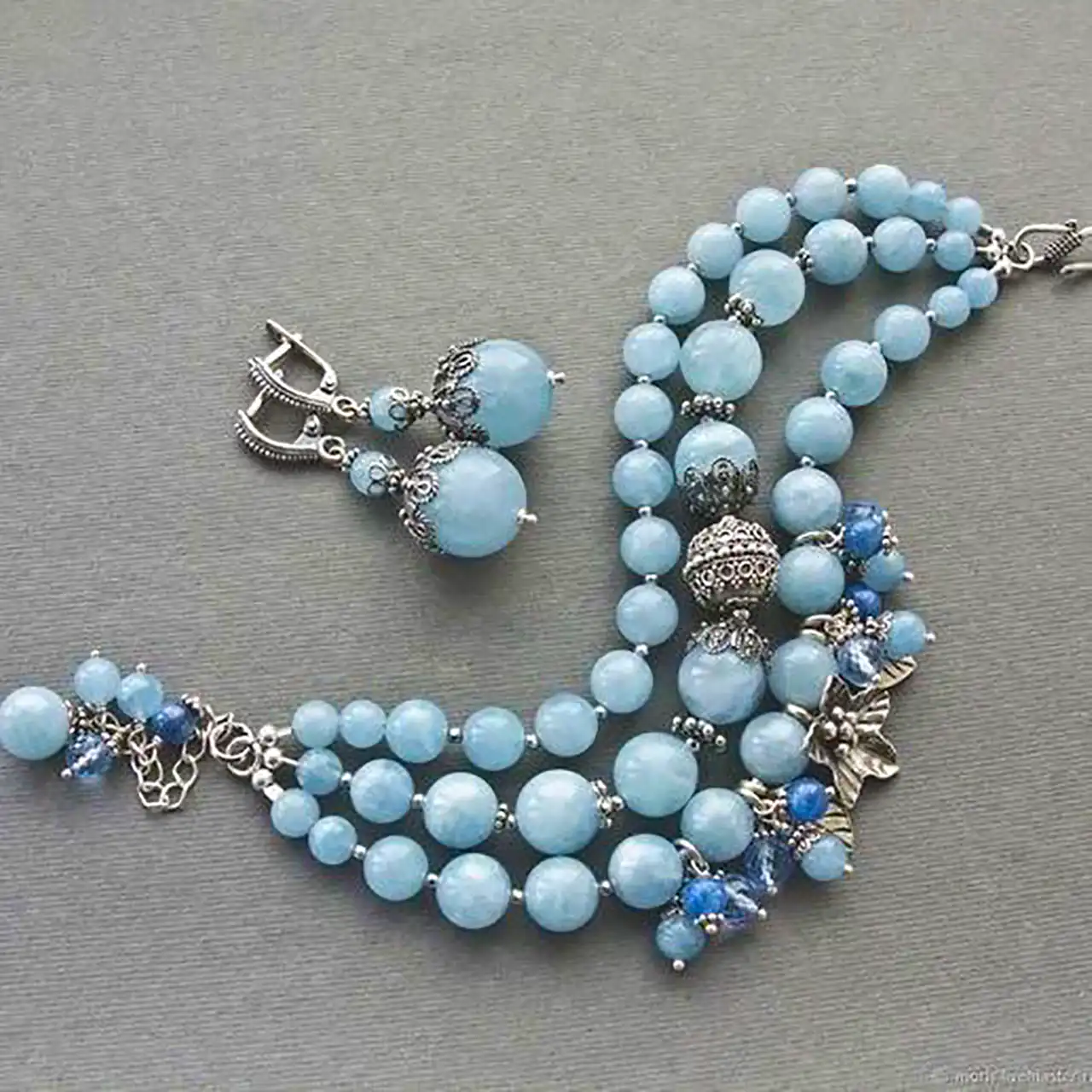 دستبند سنگی دخترانه