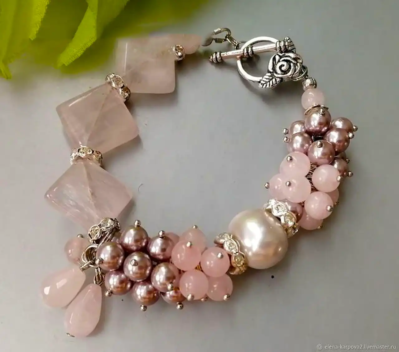 دستبند سنگی دخترانه