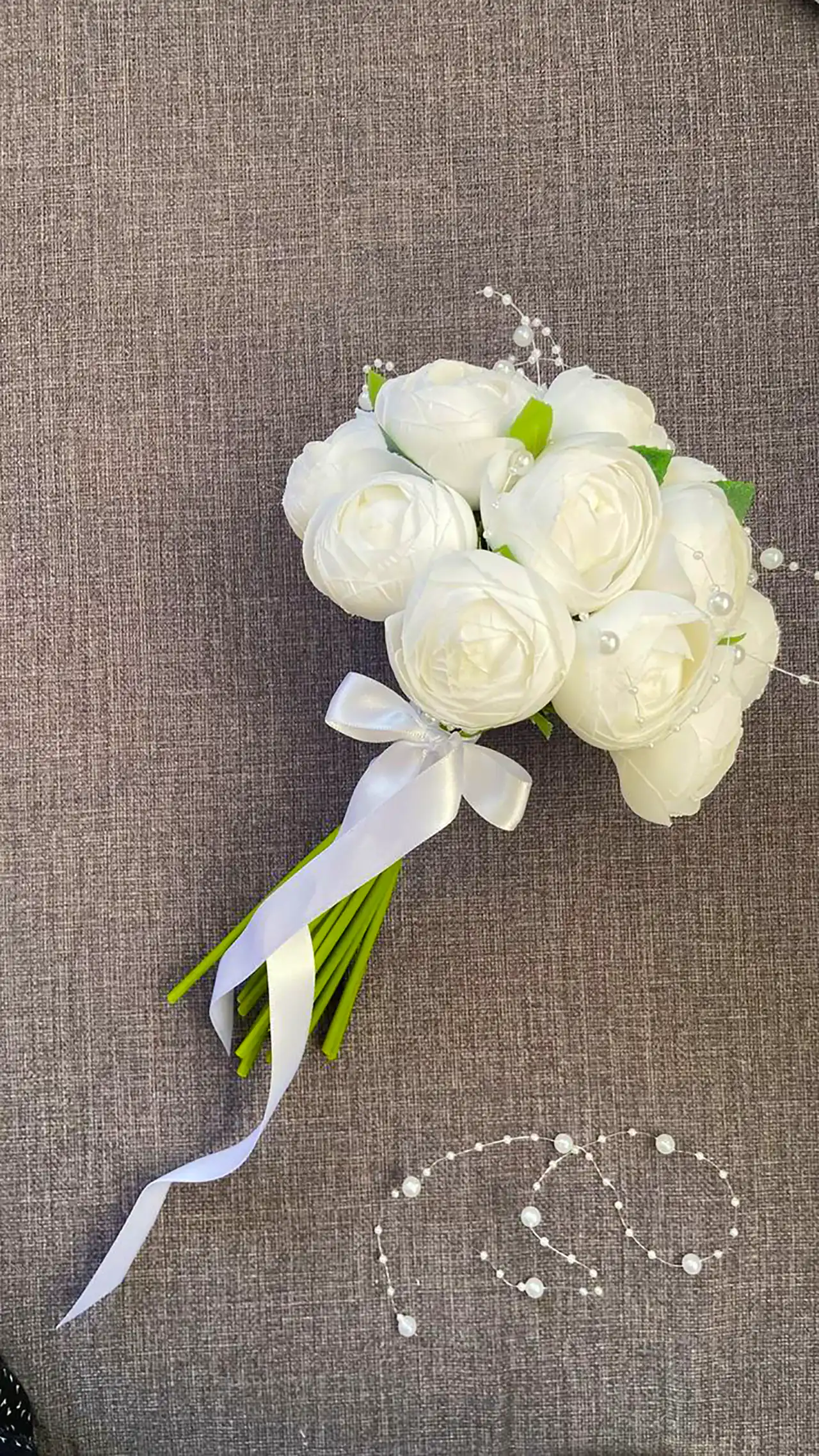 دسته گل سفید عروس