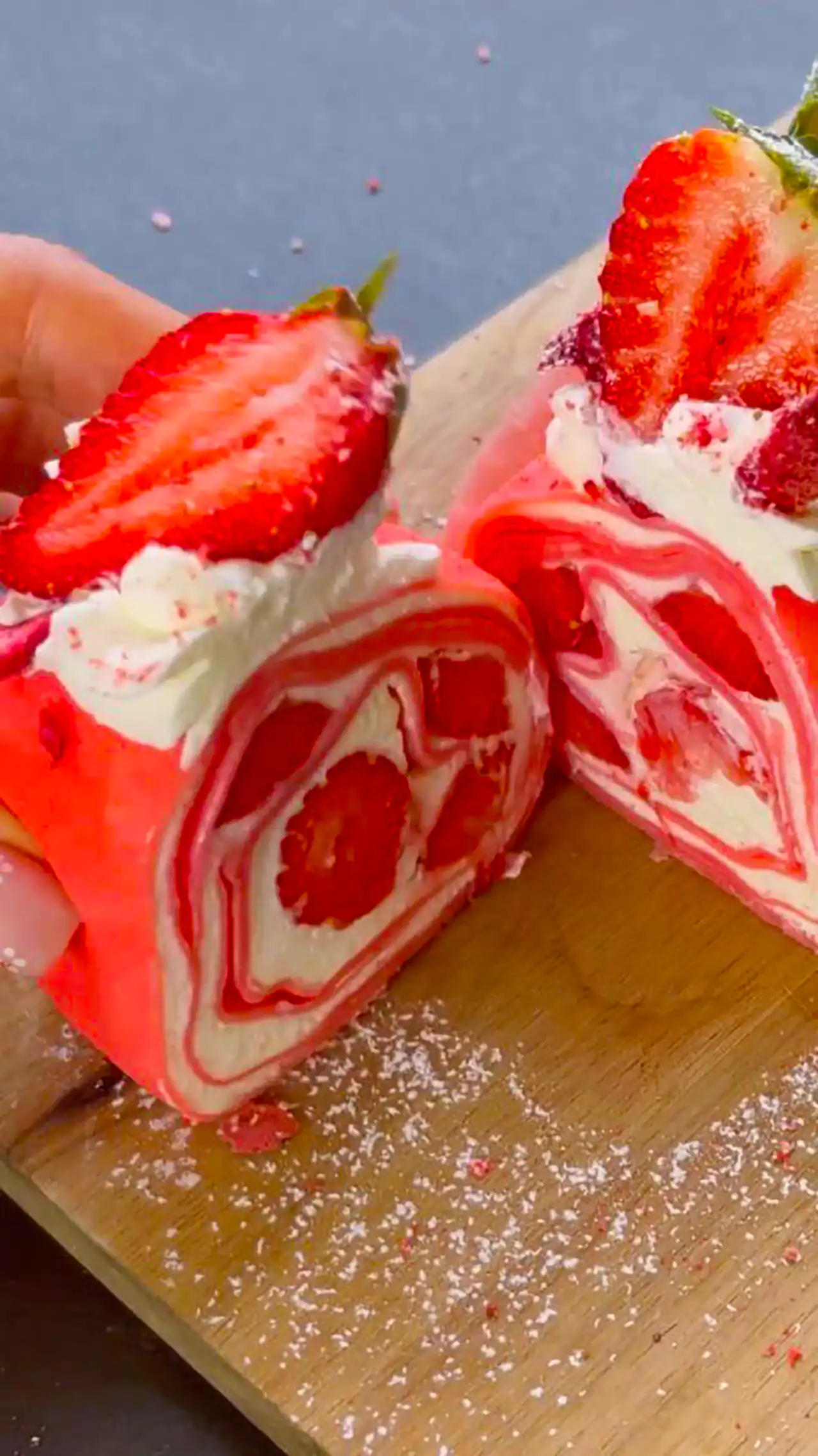 دیزاین شیرینی رولتی