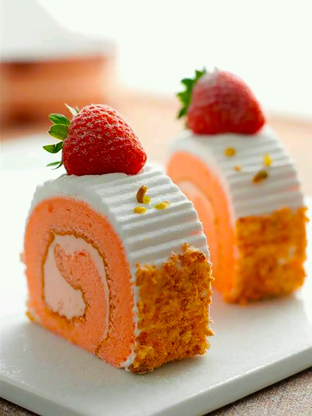 دیزاین شیرینی رولتی