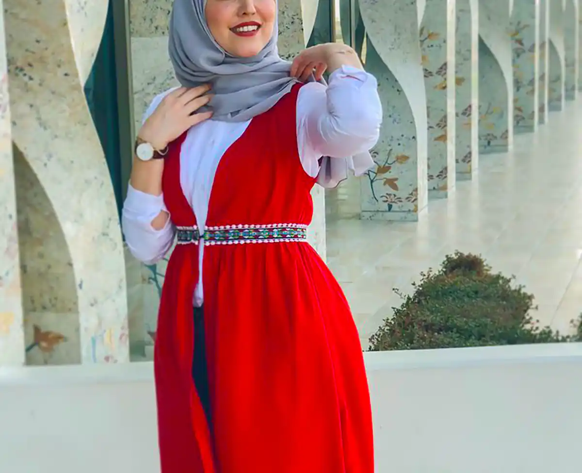 استایل زنانه قرمز