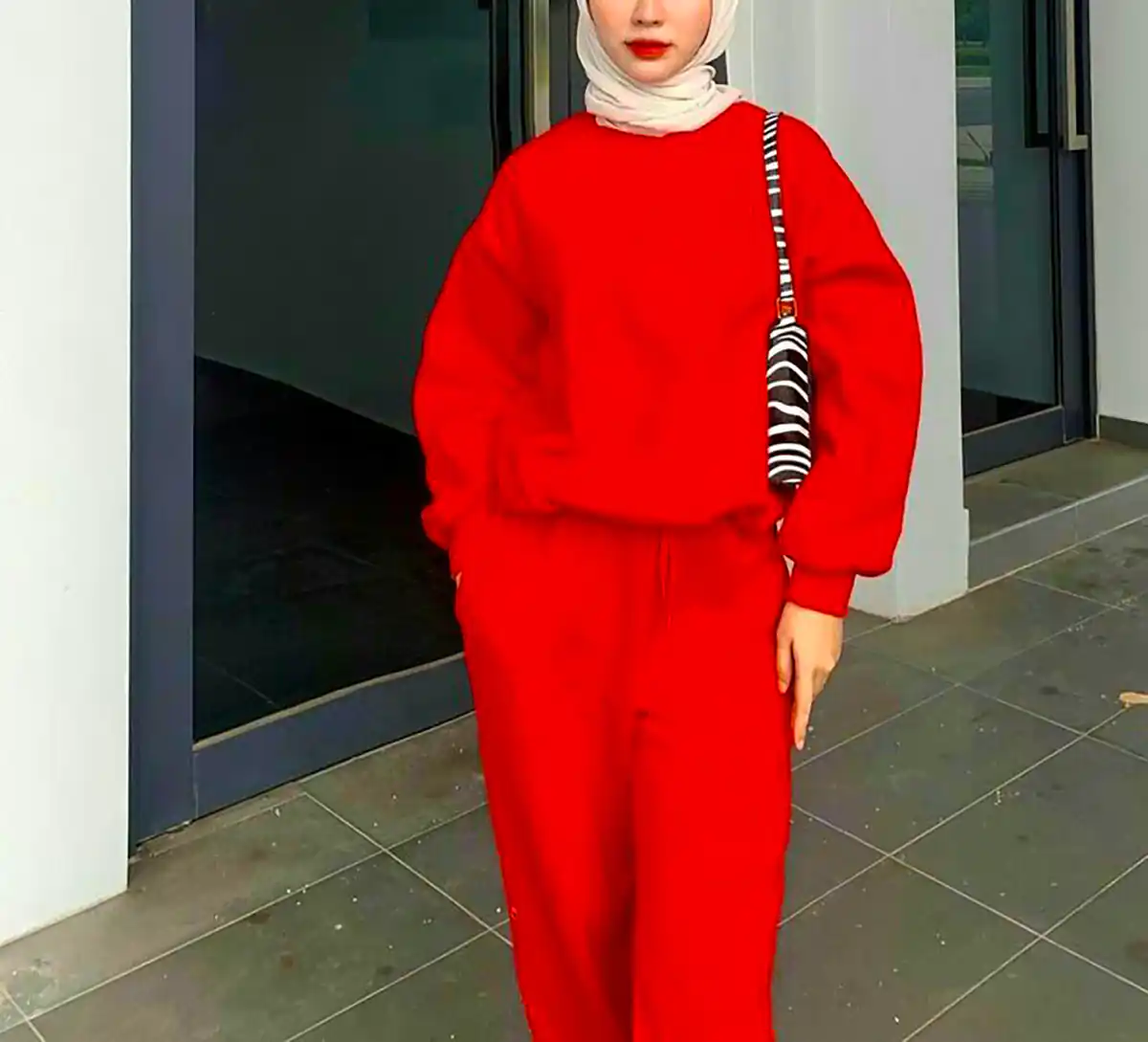 استایل زنانه قرمز