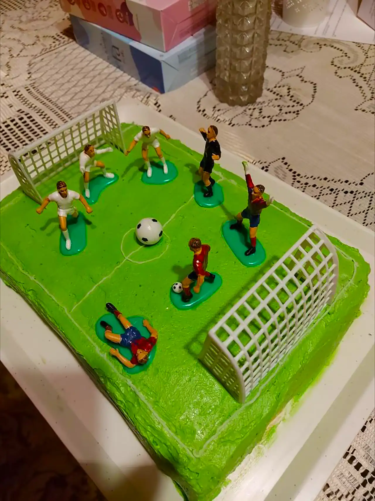 کیک تولد زمین فوتبال
