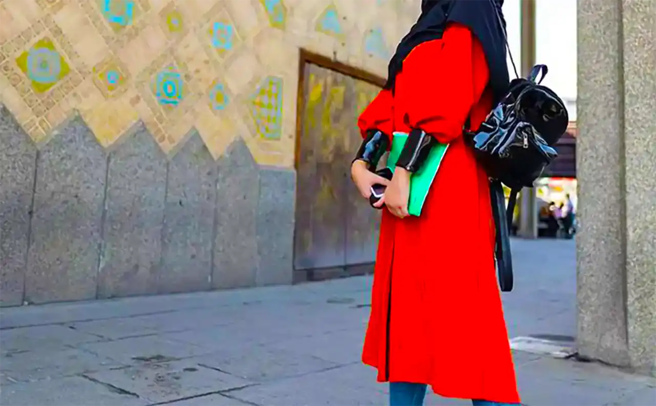 مانتو پاییزی مناسب دانشگاه