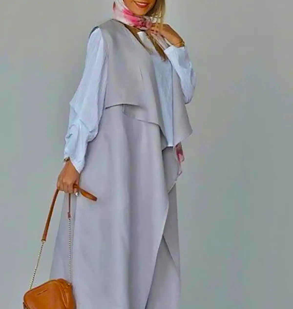 مانتو رنگ روشن تابستانی