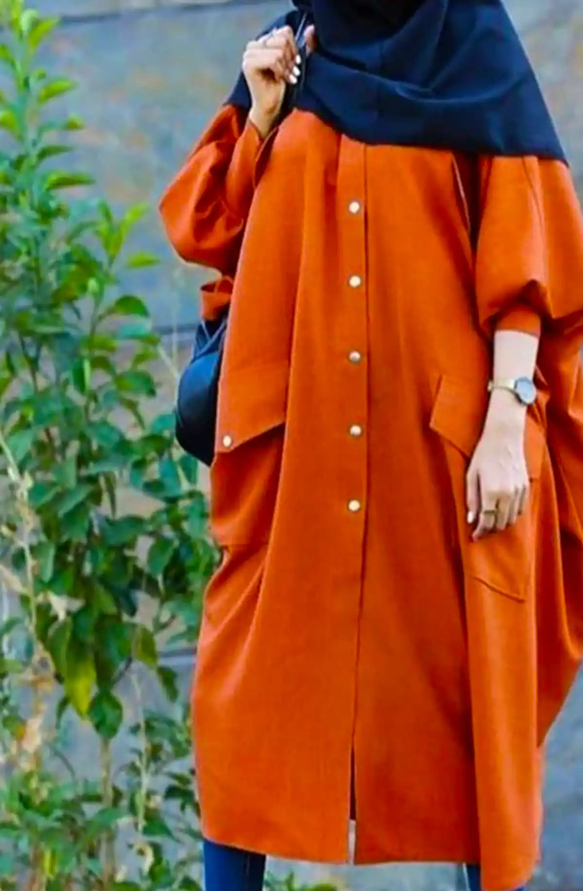 مانتو شیک یونیک