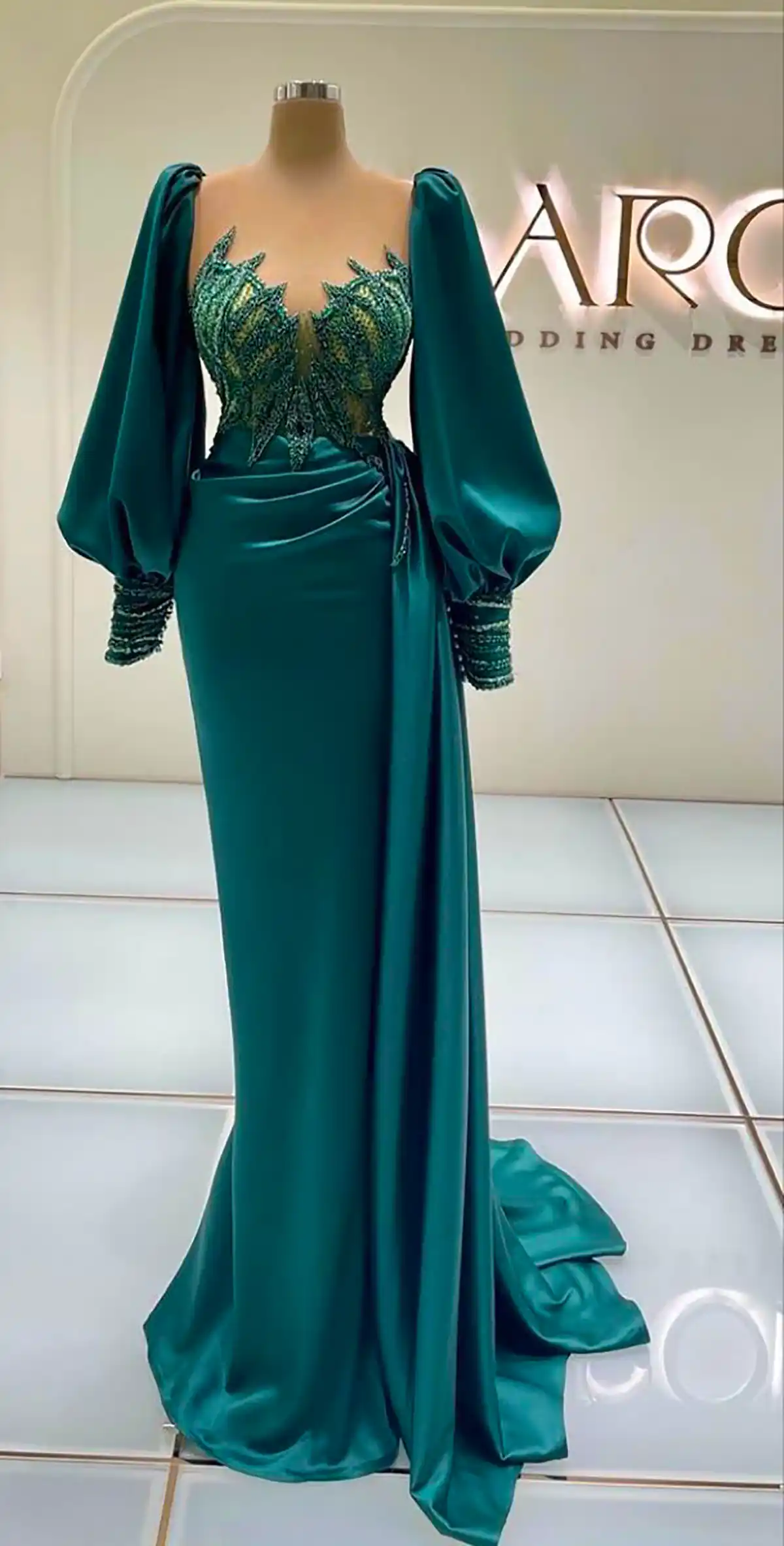 ماکسی شیک و مجلسی