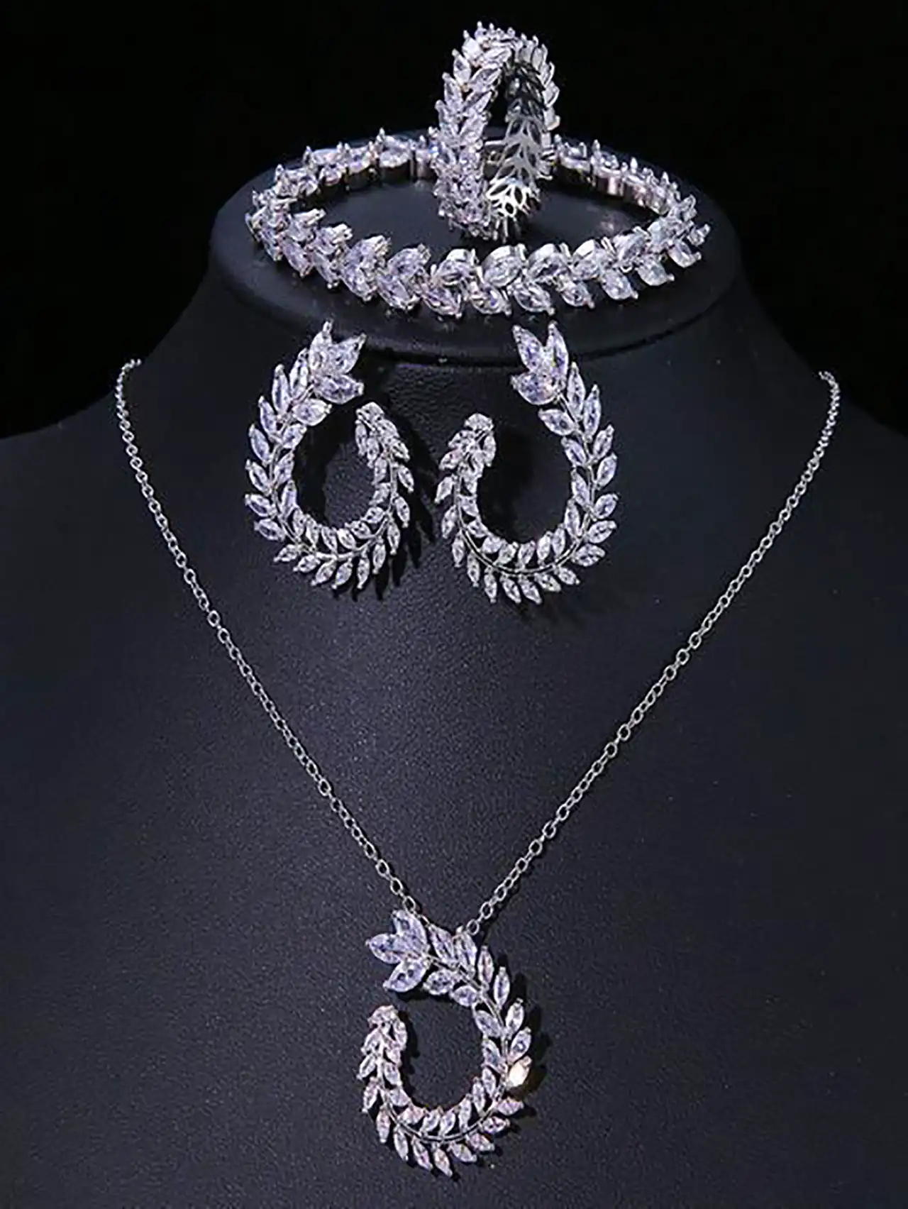 سرویس جواهر عروس