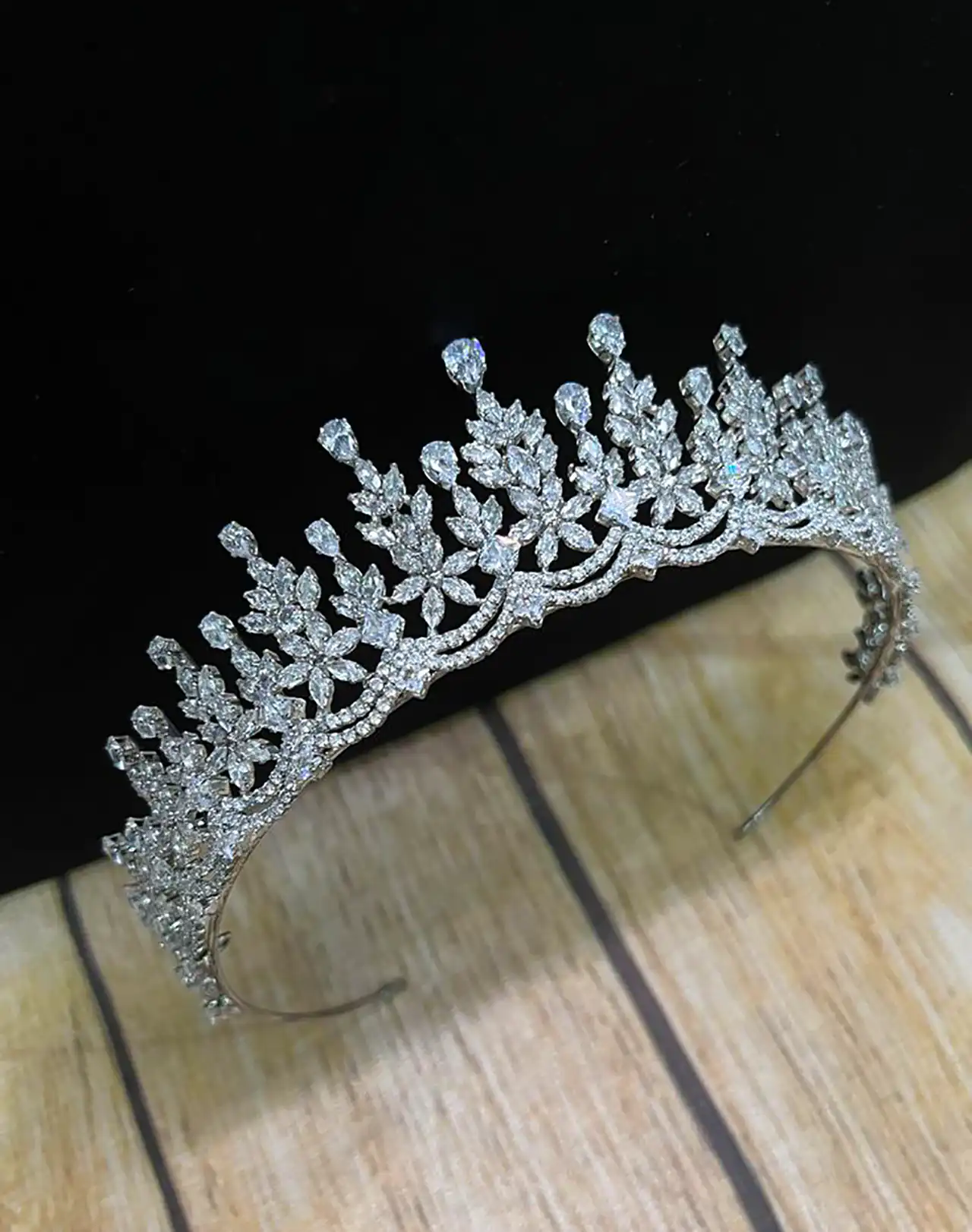 تاج لوکس عروس