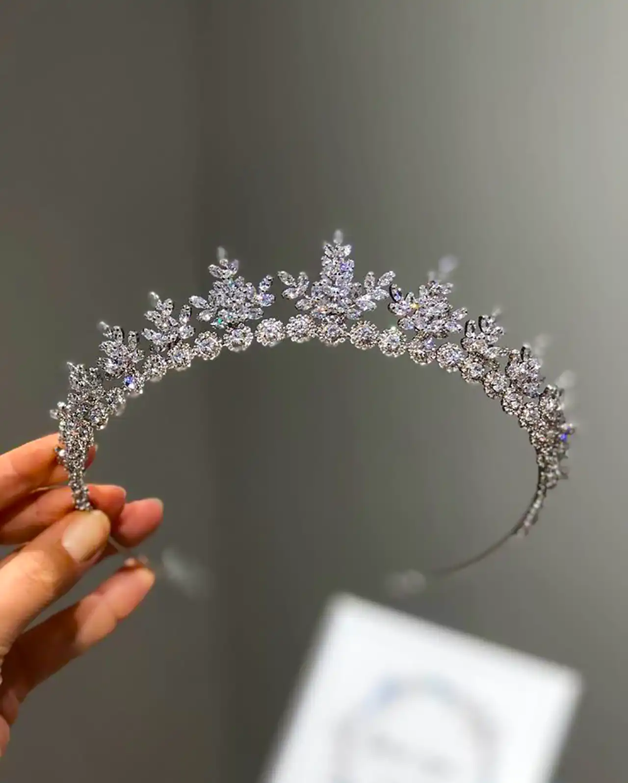 تاج لوکس عروس