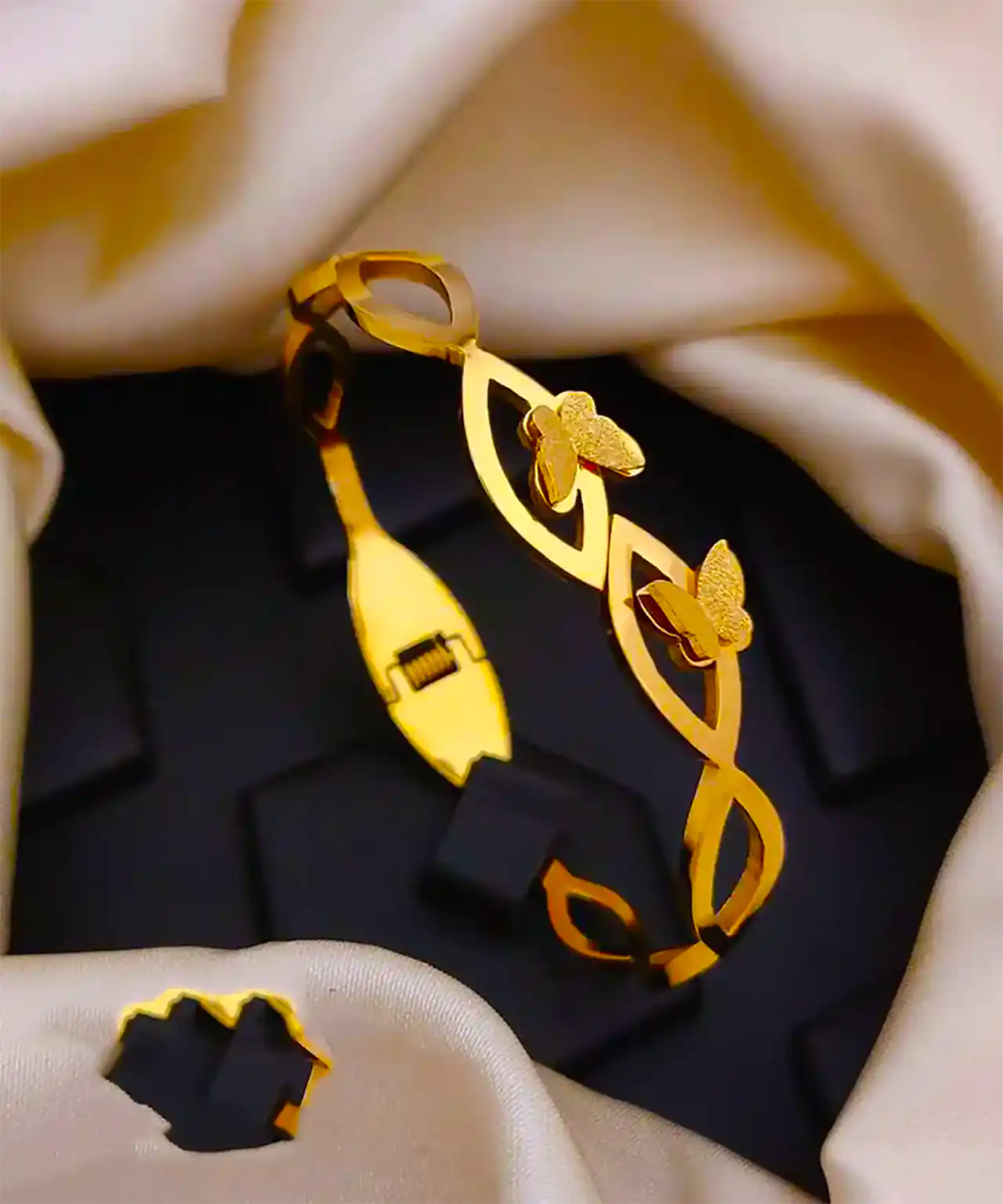 بنگل پروانه ای شیک