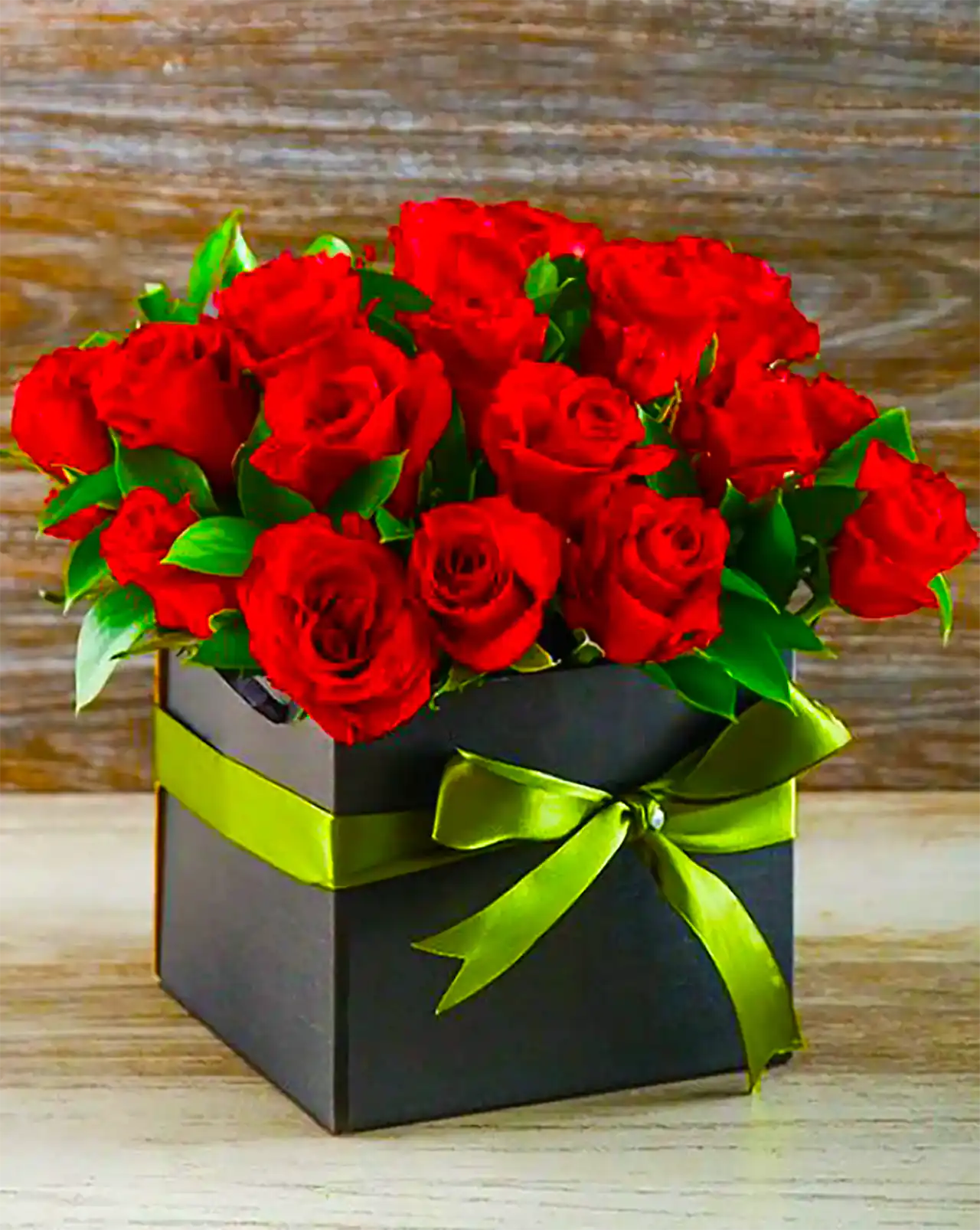 باکس گل رز قرمز