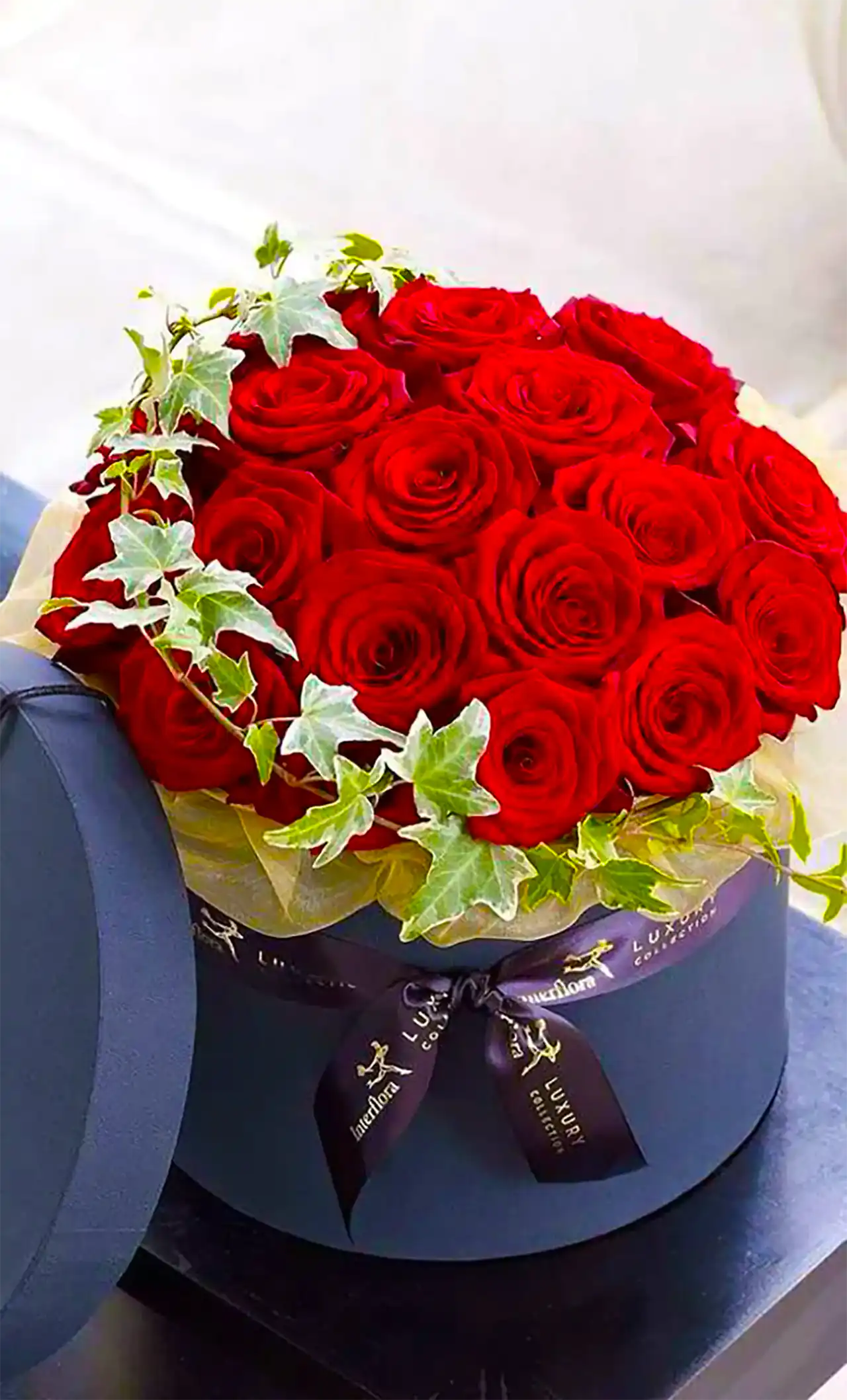 باکس گل رز قرمز