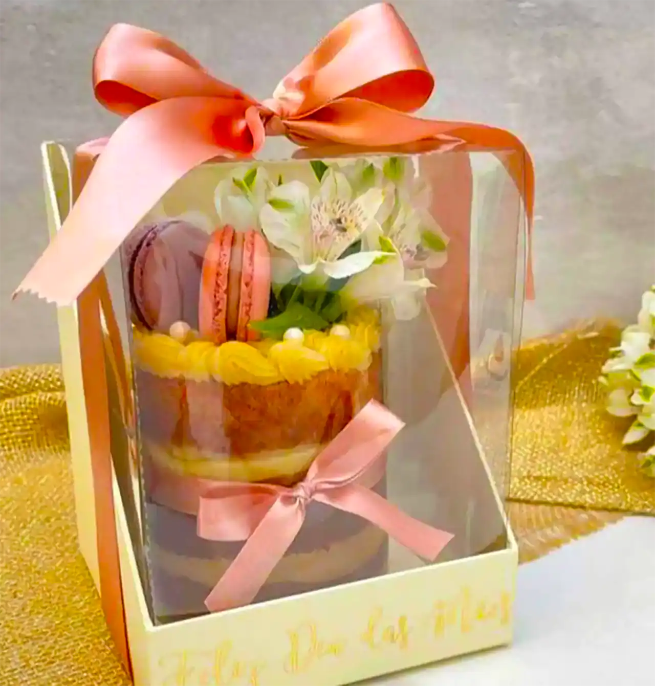 باکس کیک تولد