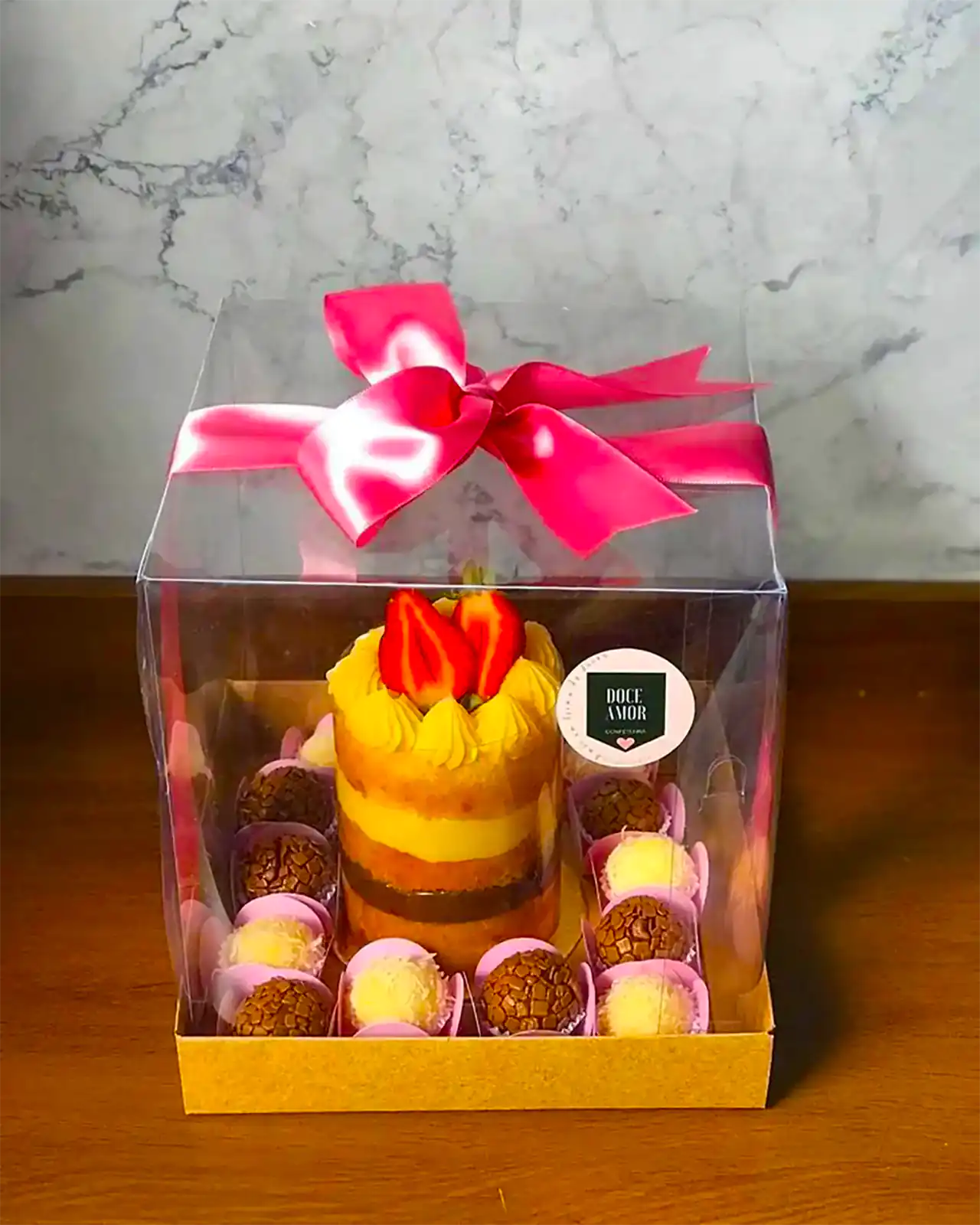 باکس کیک تولد