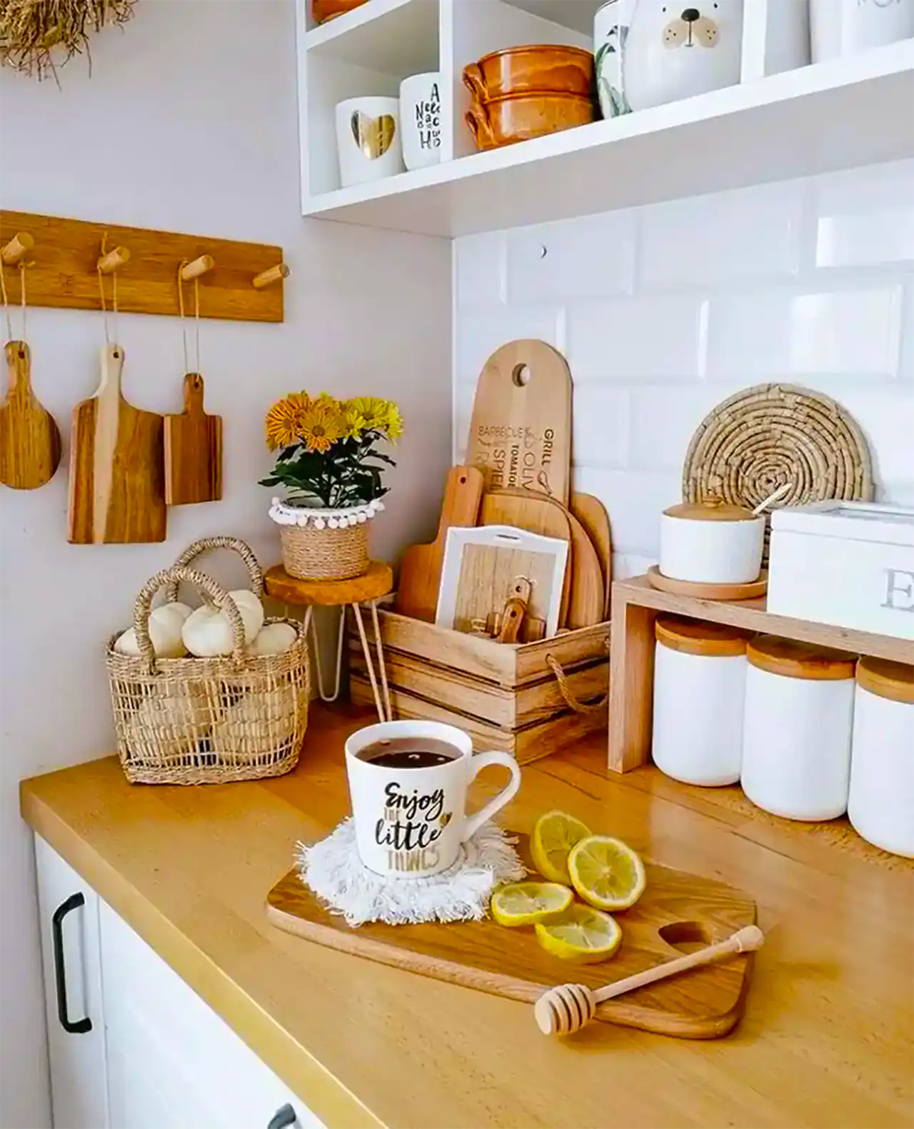 چیدمان کنار گاز مدرن