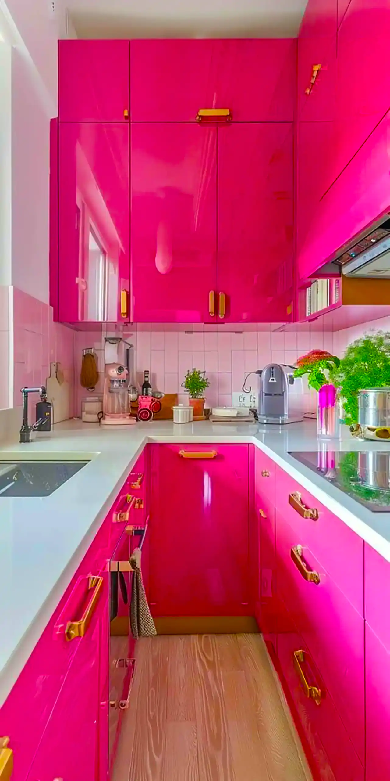 دکور آشپزخانه صورتی