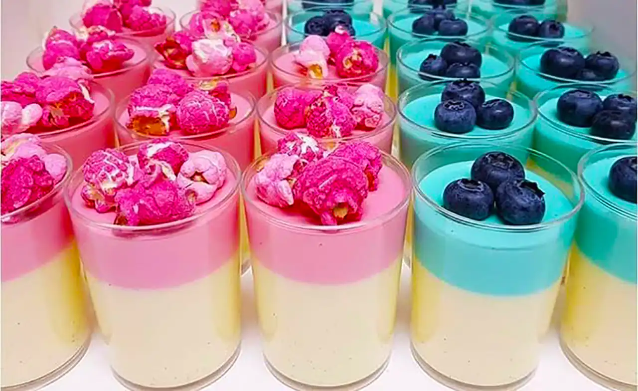 دسر لیوانی برای تولد