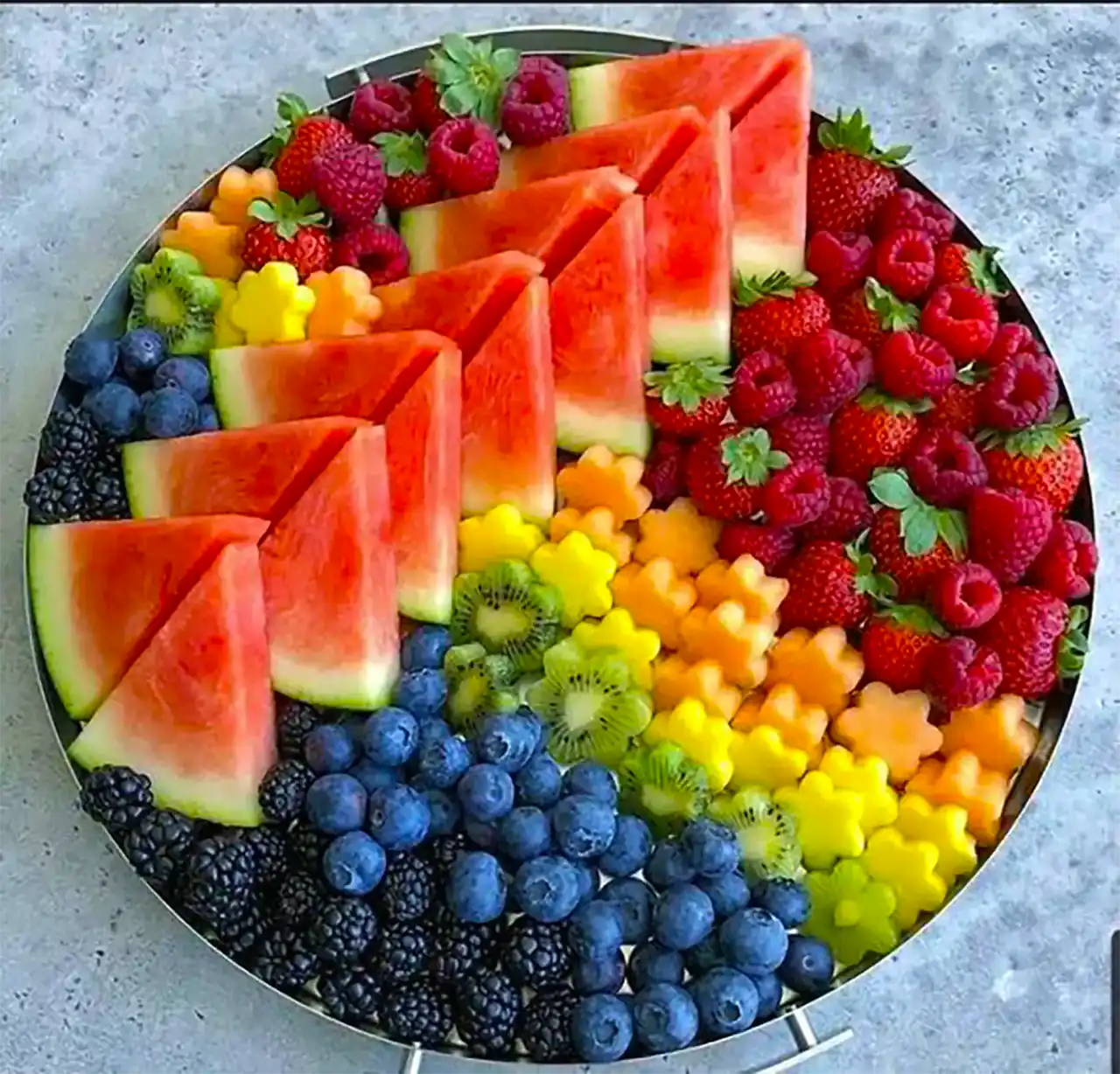 دیزاین بشقاب میوه