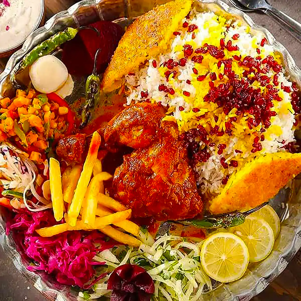 دیزاین زرشک پلو با مرغ