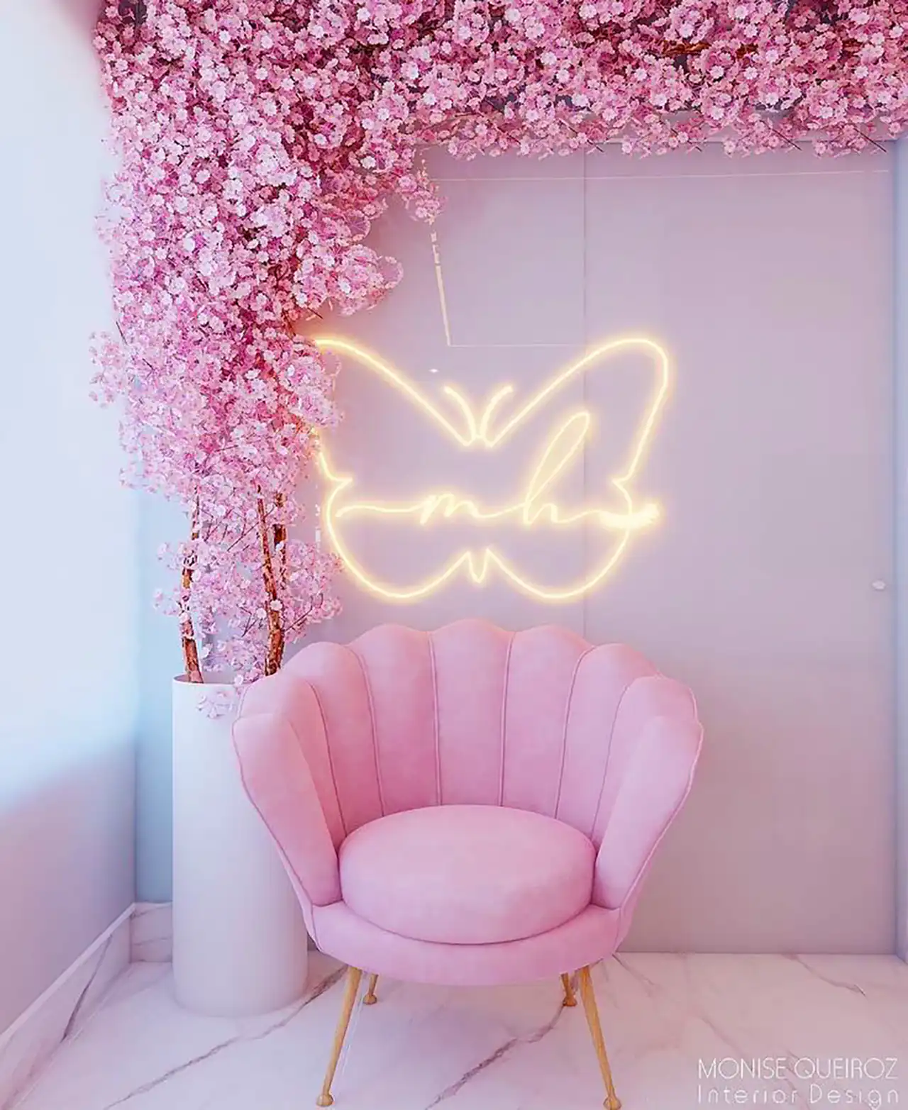 گل آرایی صورتی