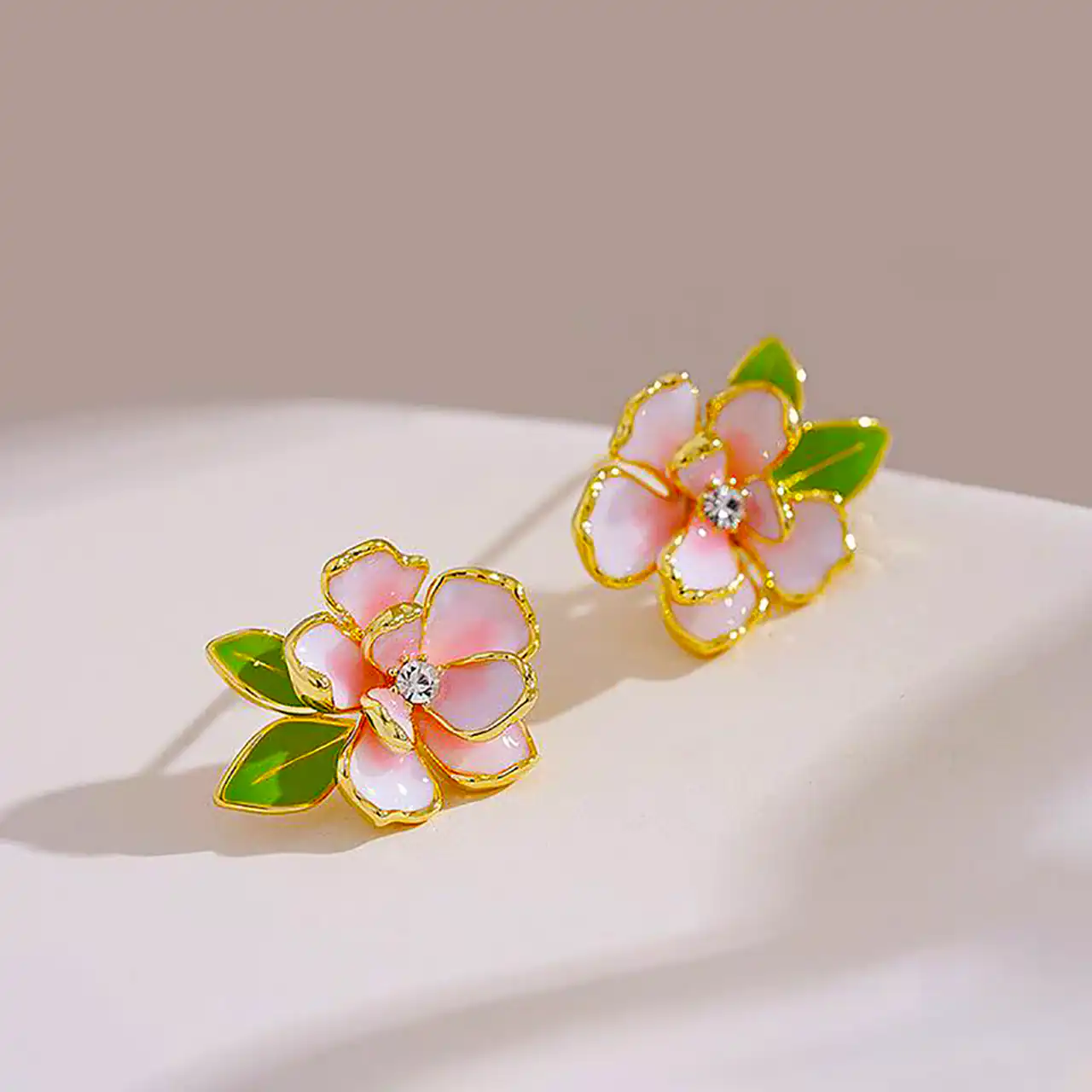 گوشواره فانتزی مینیمال