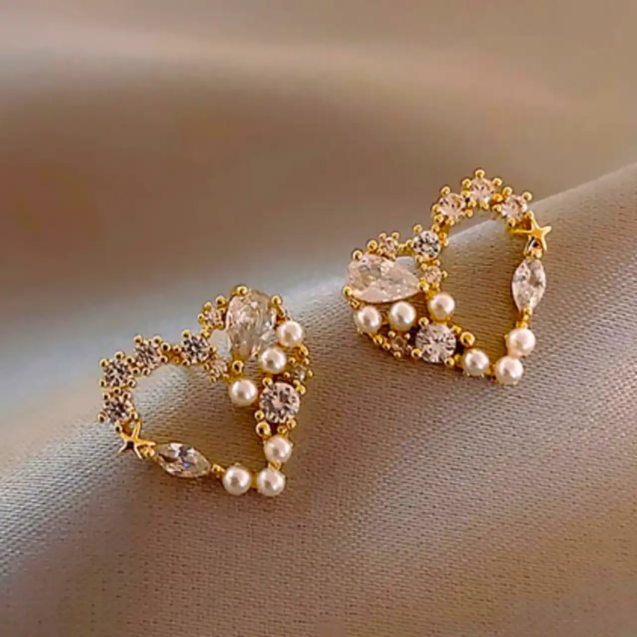 گوشواره فانتزی مینیمال